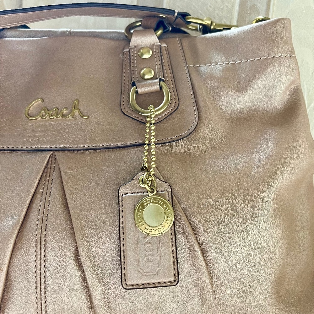 Coach Satchel - Picture 2 of 9